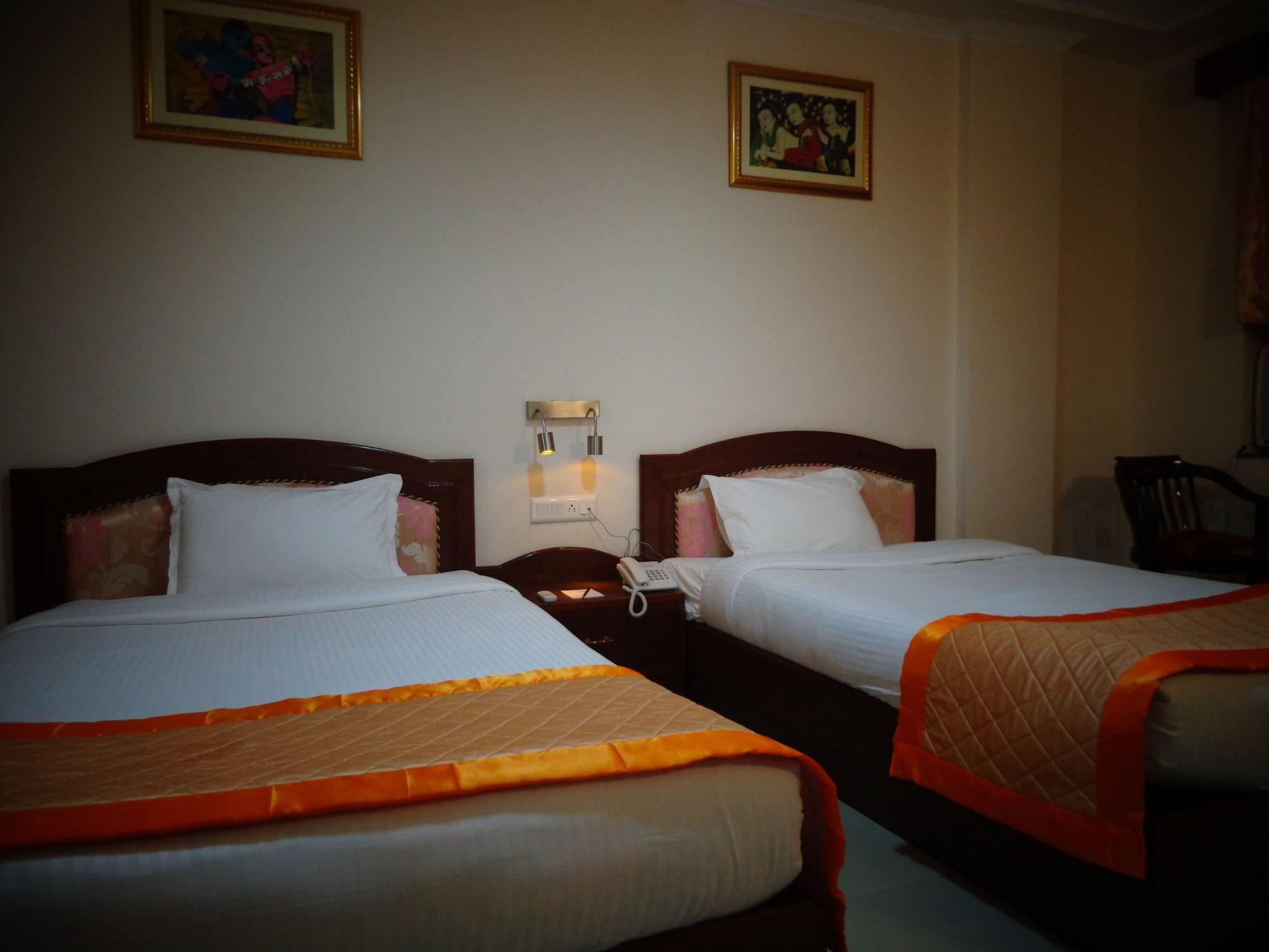 Bodhgaya Regency Hotel Exterior photo