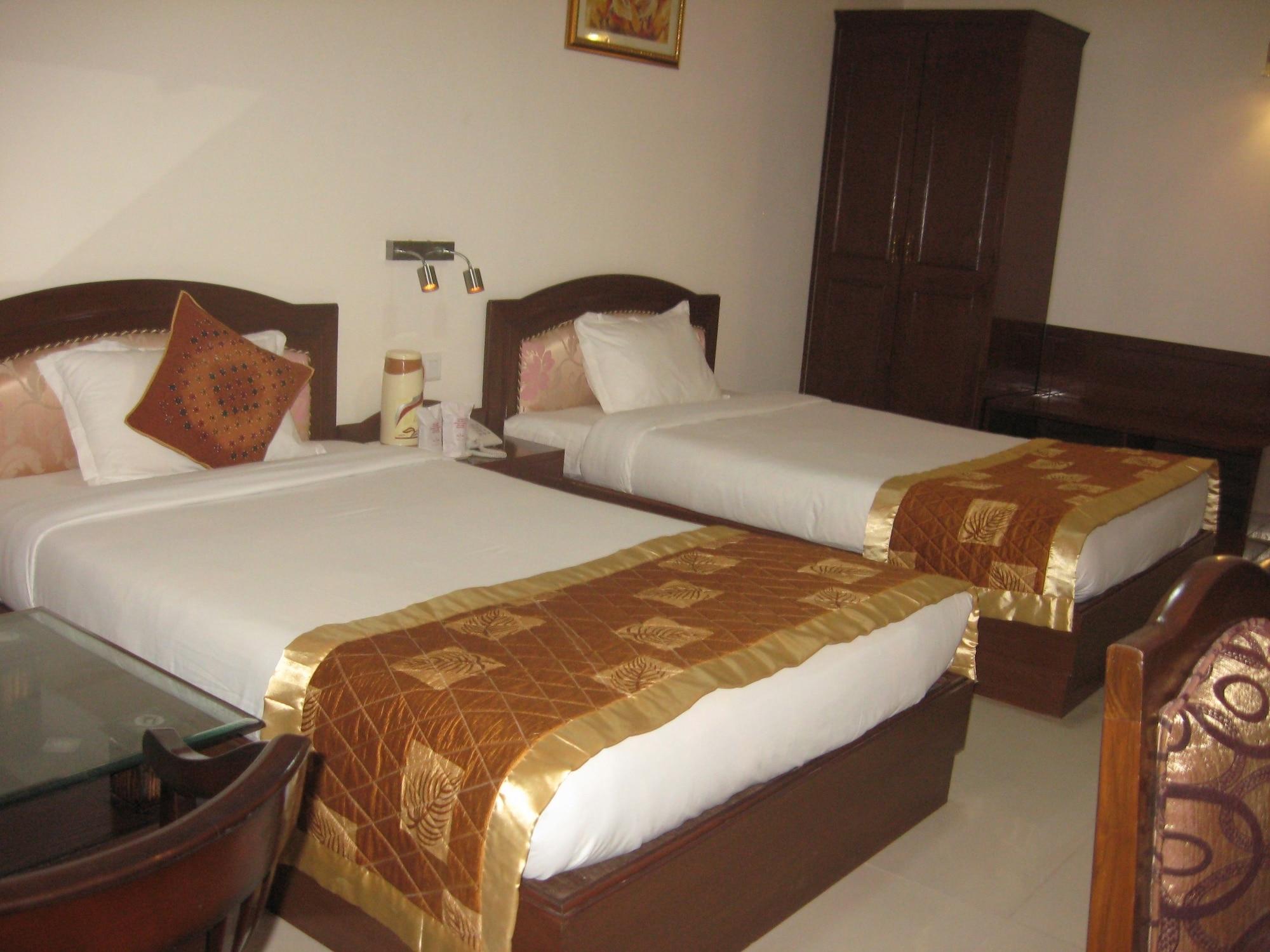 Bodhgaya Regency Hotel Exterior photo