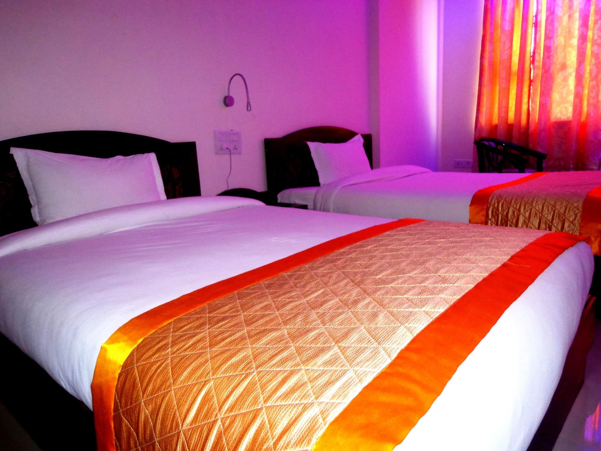 Bodhgaya Regency Hotel Exterior photo