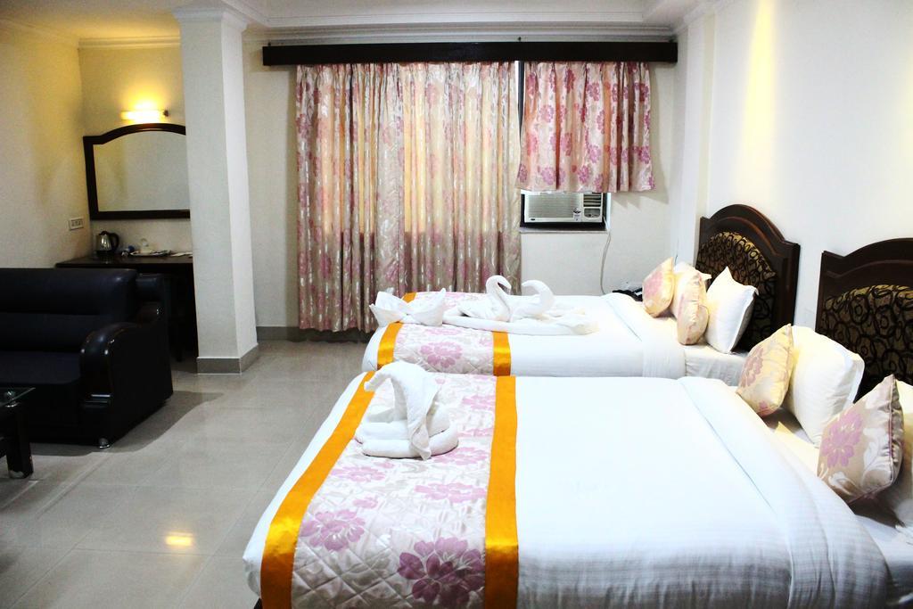 Bodhgaya Regency Hotel Exterior photo