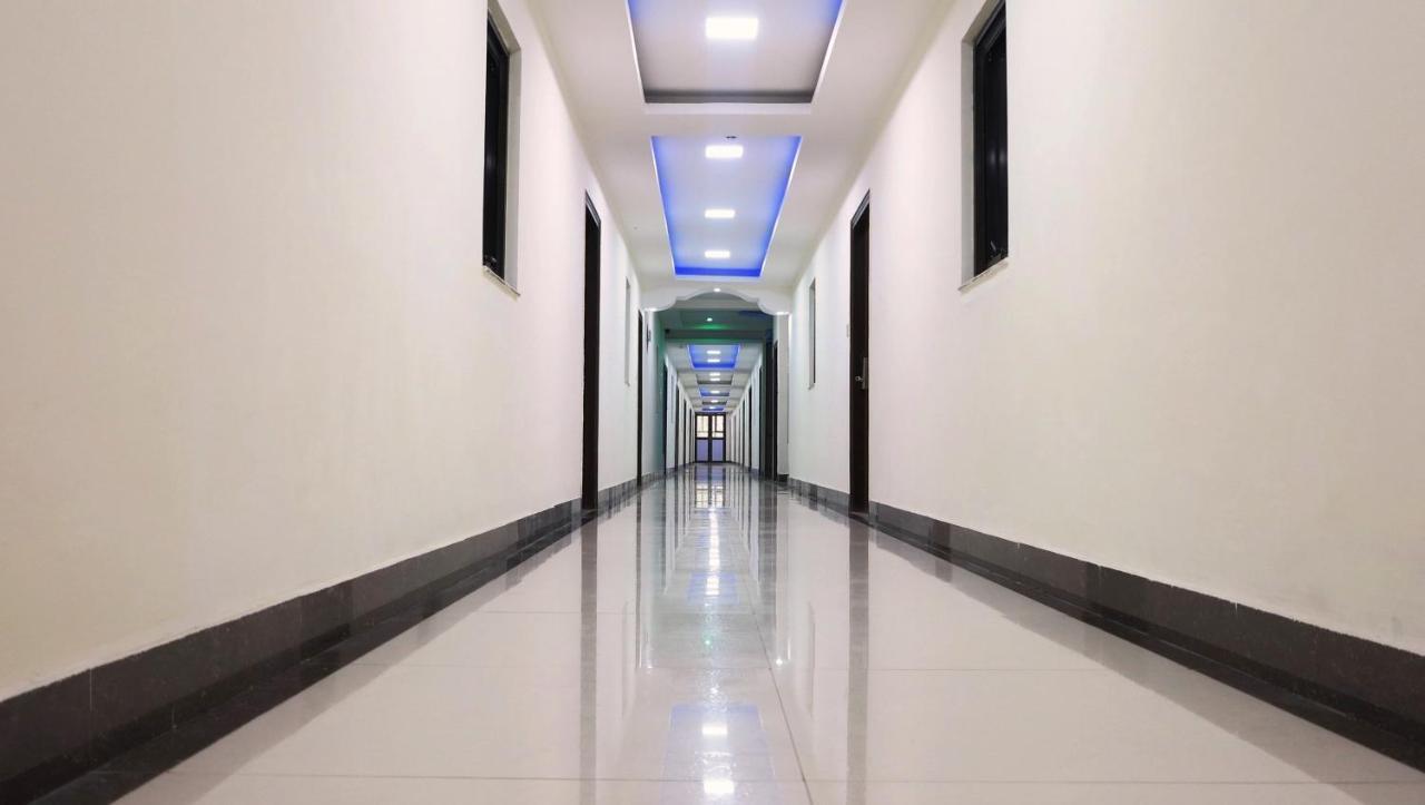 Bodhgaya Regency Hotel Exterior photo