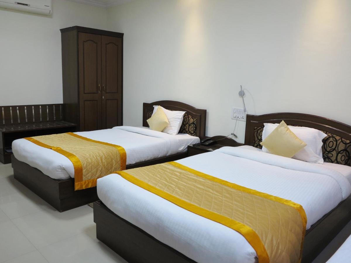 Bodhgaya Regency Hotel Exterior photo